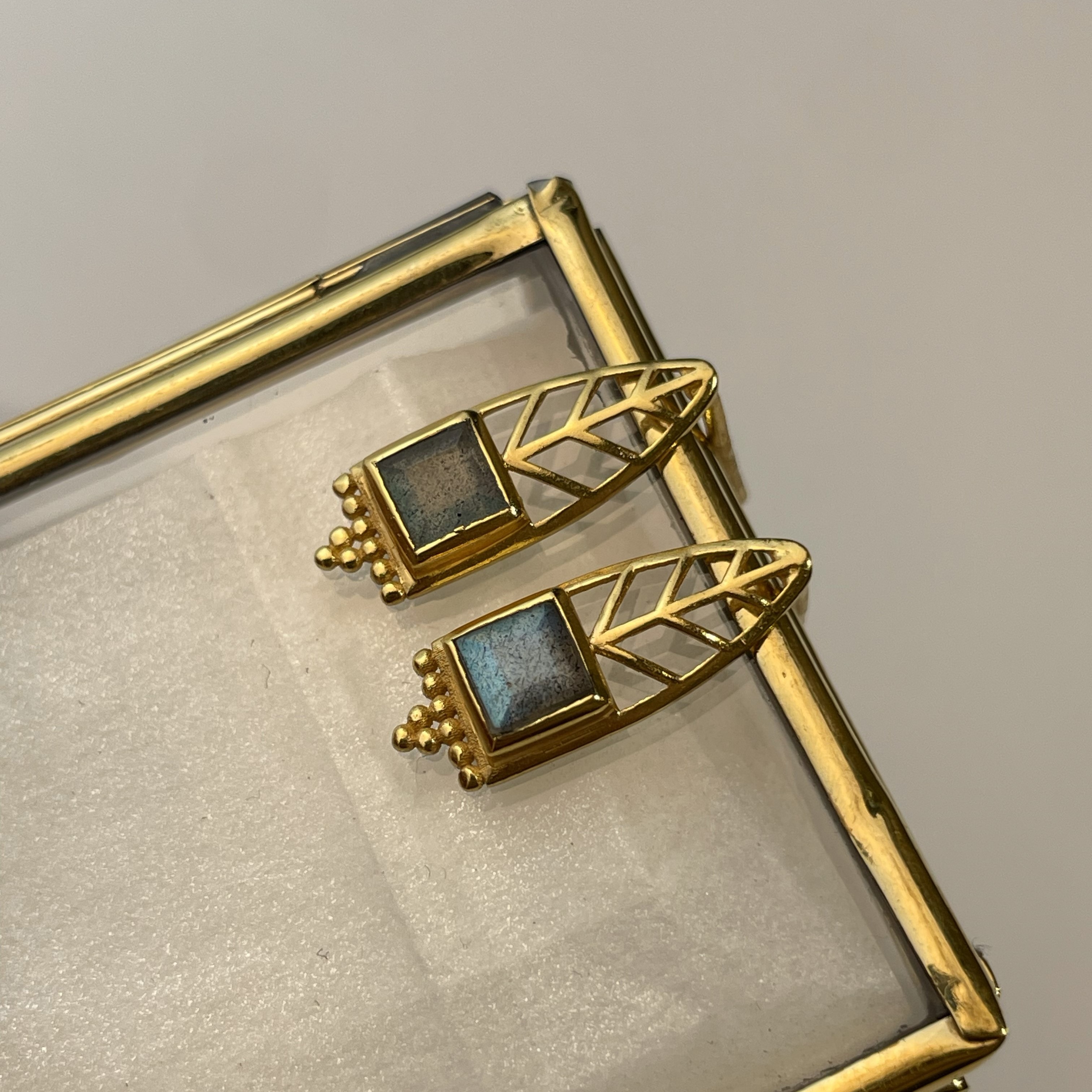 Серьги ЛИСТИК