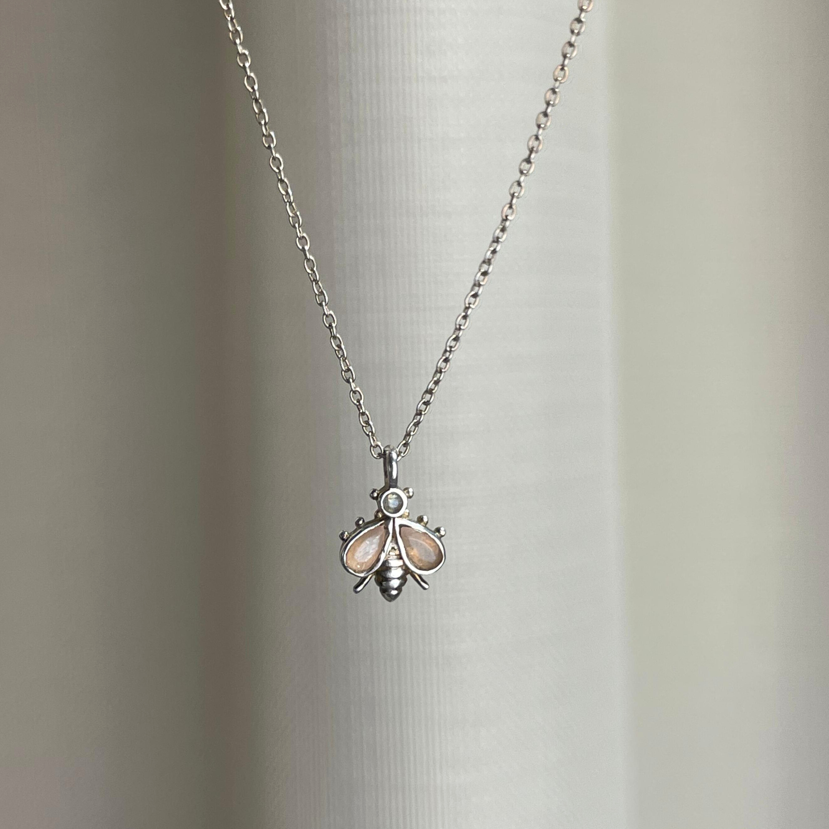 Колье ПЧЕЛКА