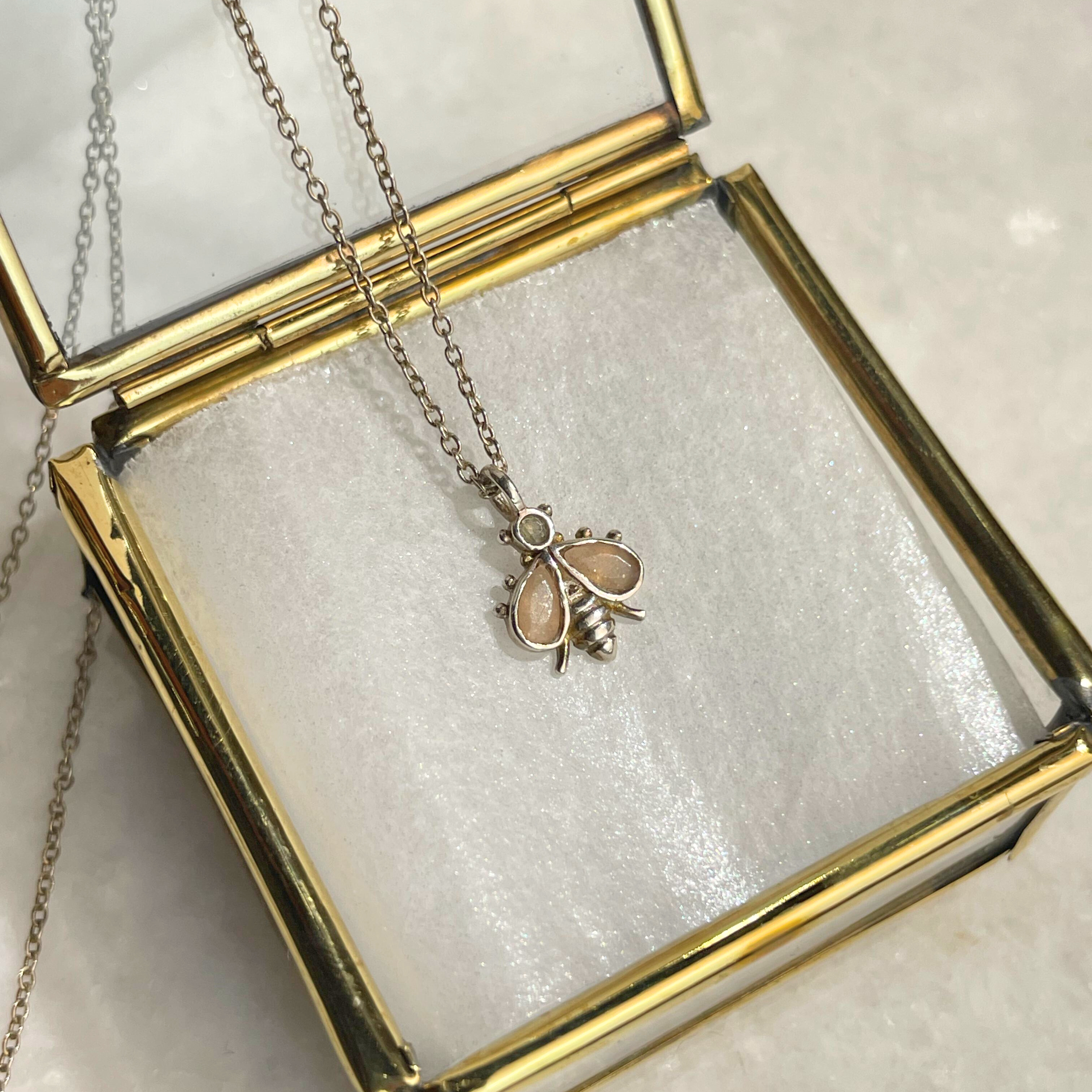 Колье ПЧЕЛКА